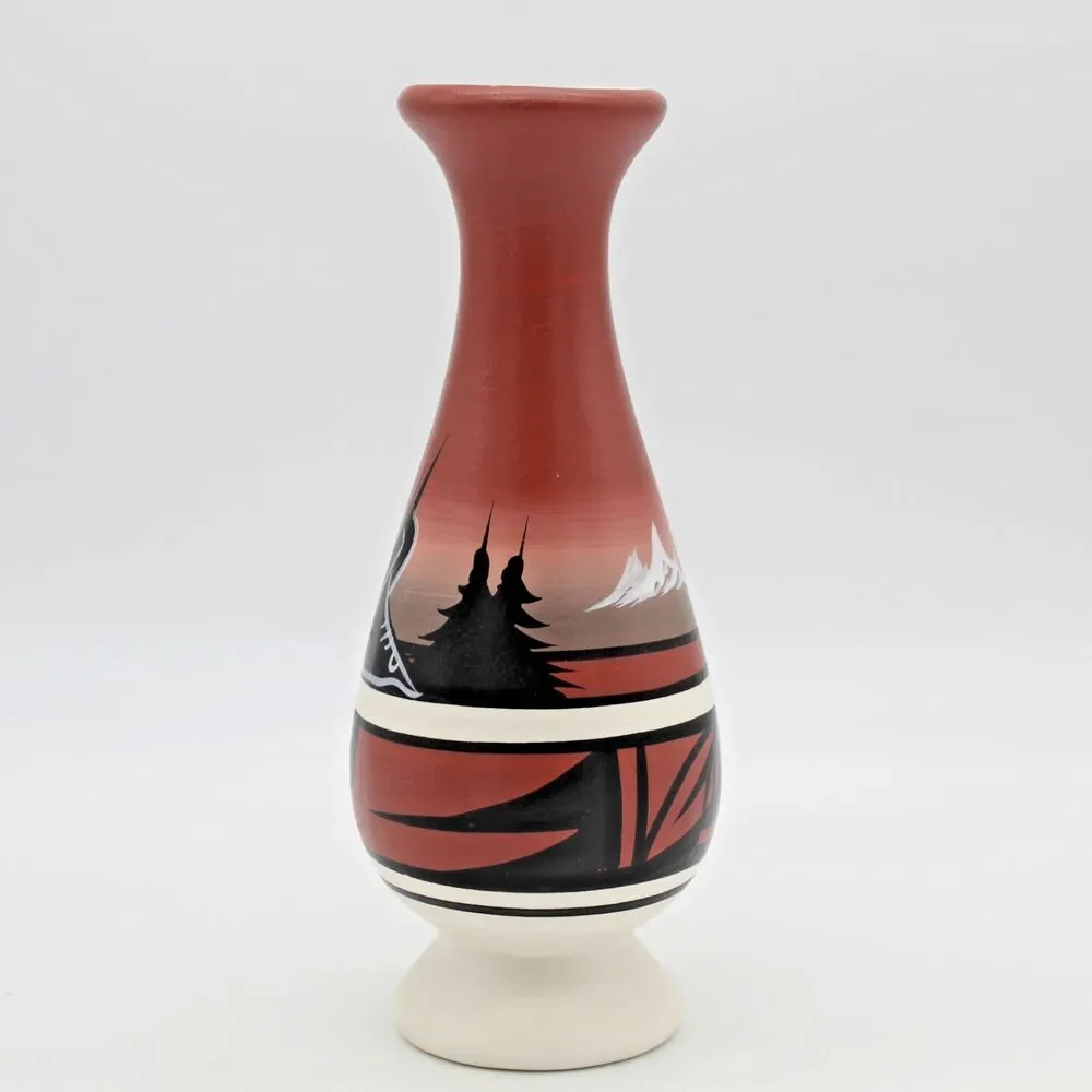 End of the Trail Bud Vase Navajo Pottery Artist Signed Elsii Vintage